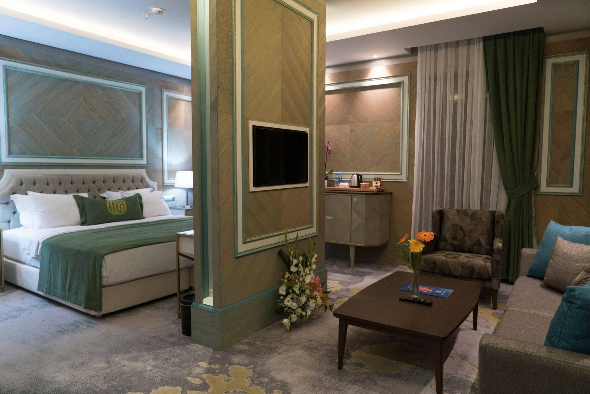 มิราร์ต โฮเต็ล บูทิก แอนด์ สปา ยาโลวา Hotel ภายนอก รูปภาพ
